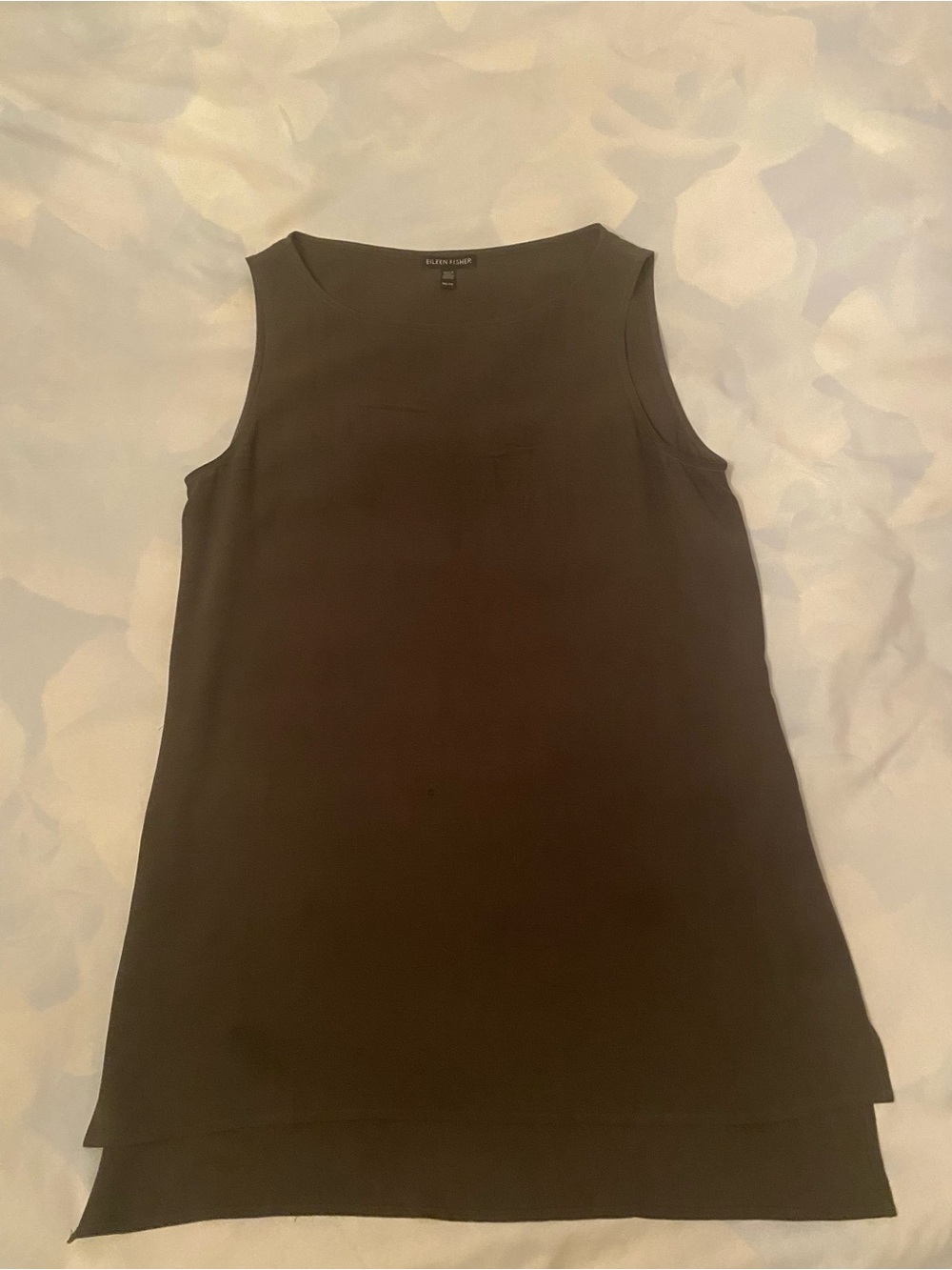 ☕️Eileen Fisher Black Sleeveless Silk Georgette Crepe Layered Boatneck Tank!